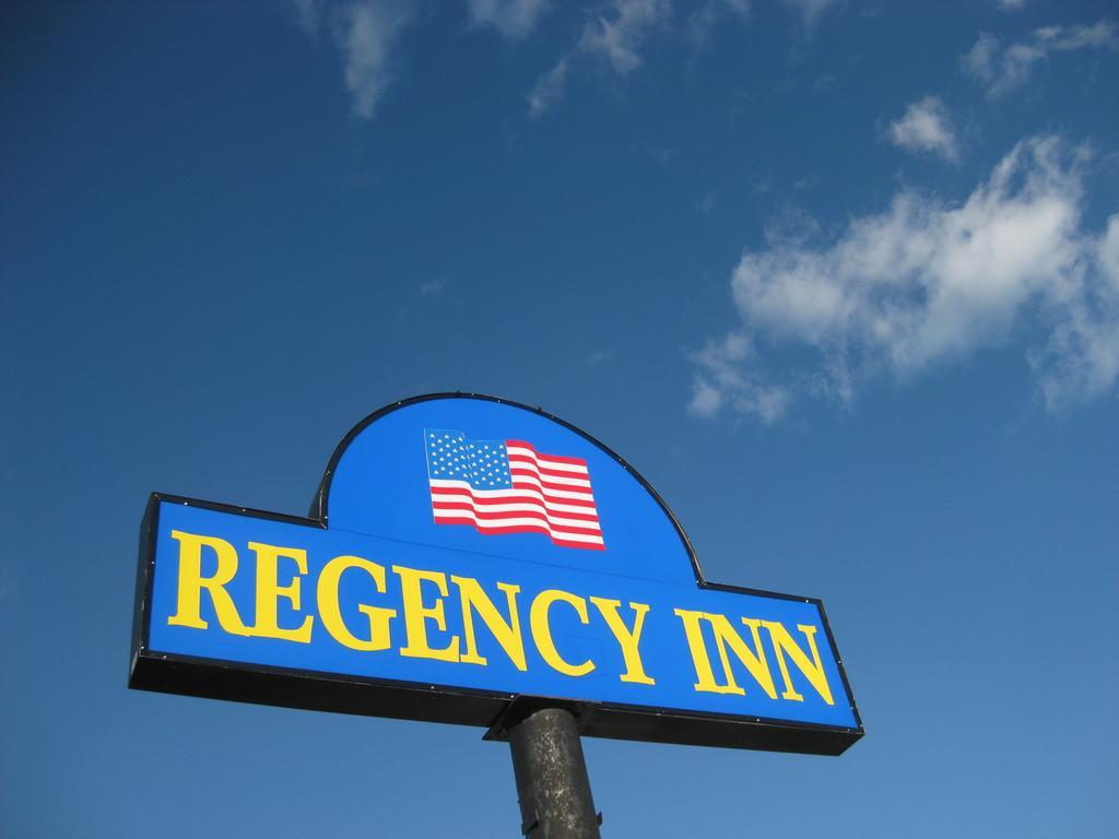Regency Inn Of Naperville Exterior foto