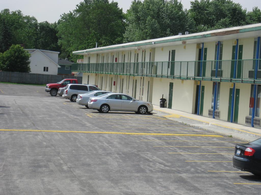 Regency Inn Of Naperville Exterior foto